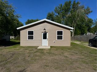 530 Quade Dr, Barnum, IA 50518
