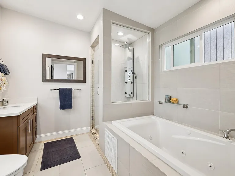 1131 W California Ave — Photo 25