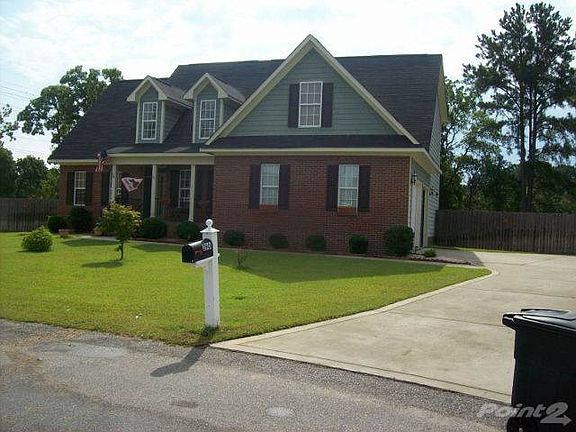 front side Jakes Aly