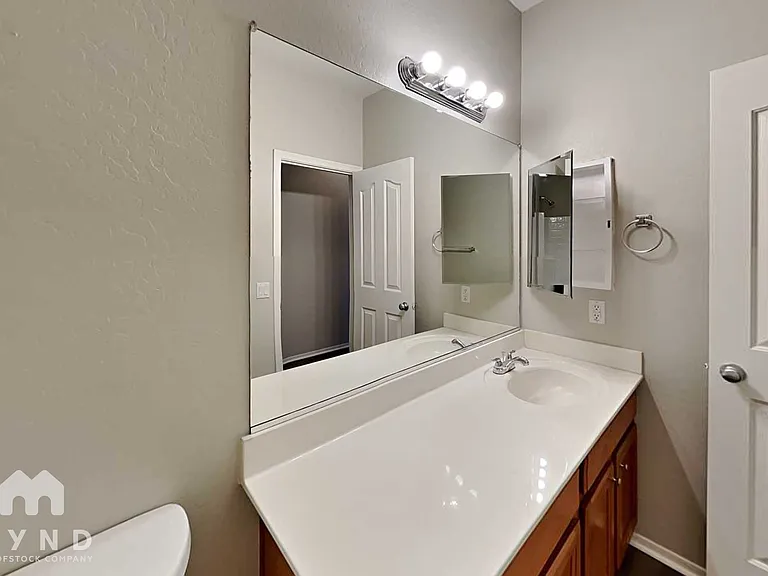 15219 W Shaw Butte Dr — Photo 13