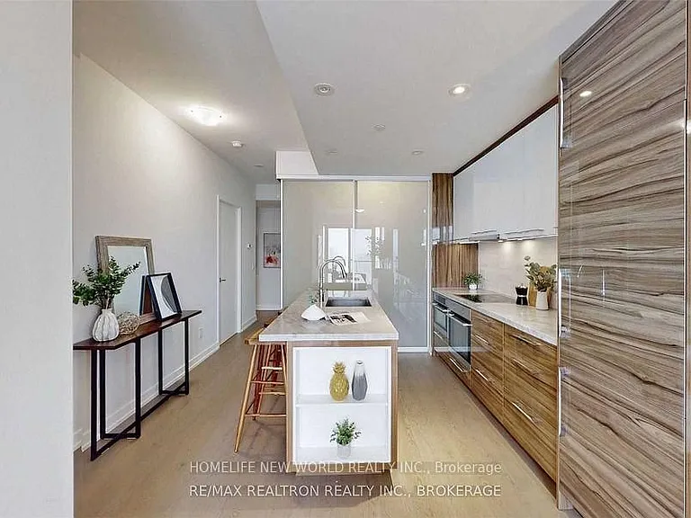 488 University Ave #3101 — Photo 37