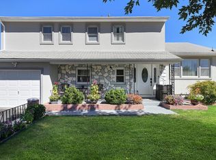 9 Barbara Pl, Sayreville, NJ