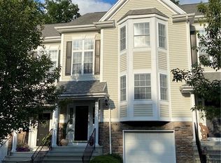 1903 Cypress Dr #1903, Danbury, CT 06811