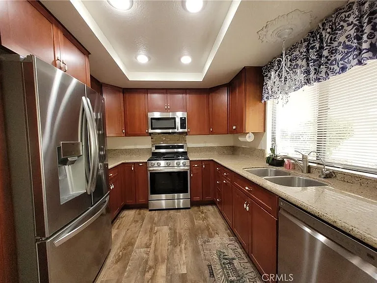 2624 Beech Tree St — Photo 8