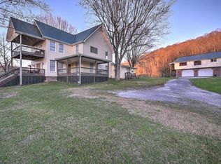 225 Mary Lamons Rd, Afton, TN 37616