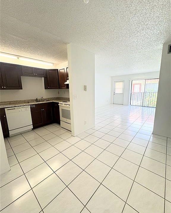 1st image of 11352 Royal Palm Blvd
