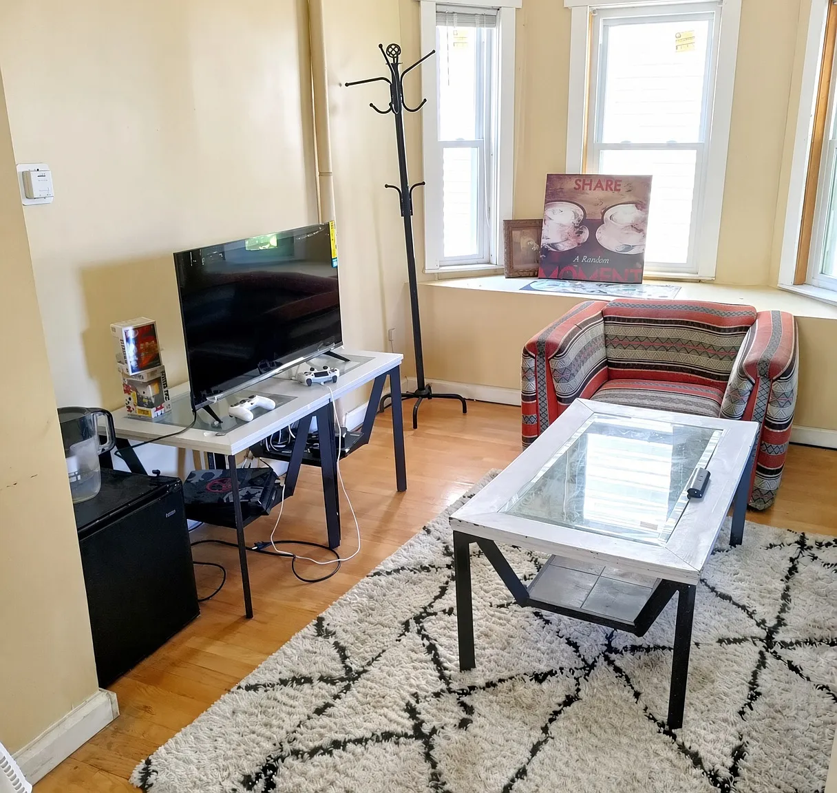 3 bed, 1510 sqft, $950 — Photo 4