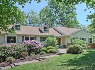 115 Sun Valley Way, Morris Plains, NJ 07950