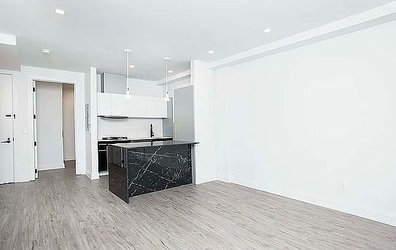 2nd image of 141 Alexander Ave #2A