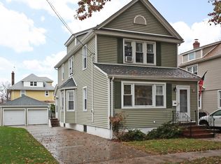 54 Hinsdale Avenue, Floral Park, NY 11001