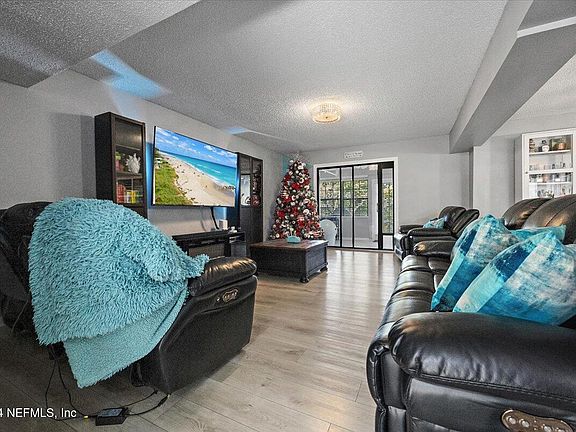 4th image of 6209 LAKE TAHOE Drive #6209
