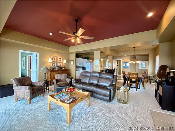 5th image of 160 E Palisades Condo Dr #4A