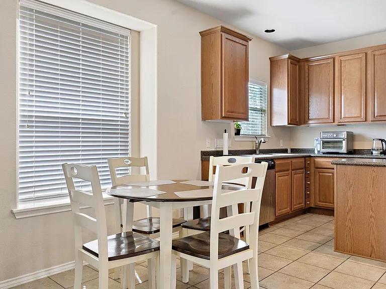8701 Blackvireo Dr — Photo 17