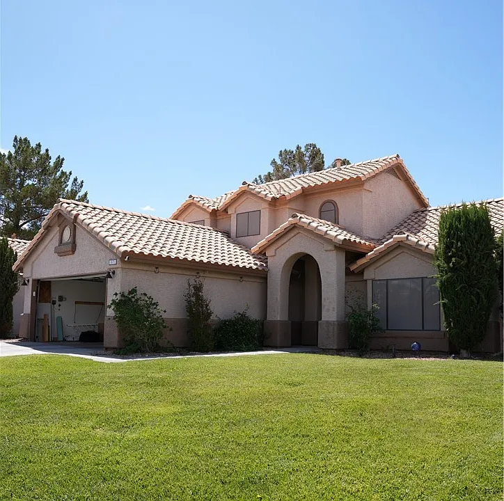 1571 Yellowwood Dr