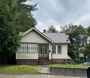 37 Slater Ave, Saranac Lake, NY, 12983