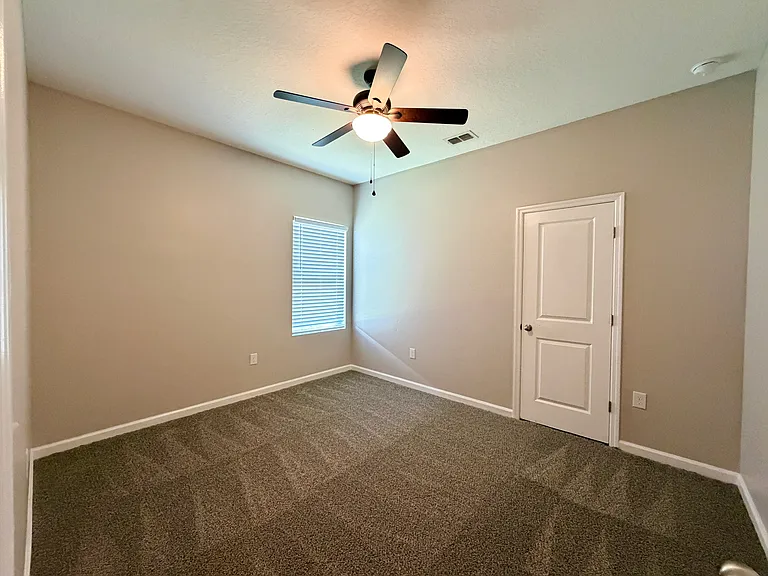 1136 Roberta Rd — Photo 21