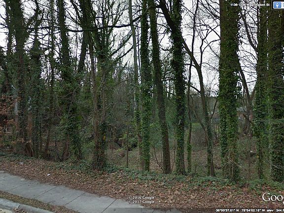 View of front of lot