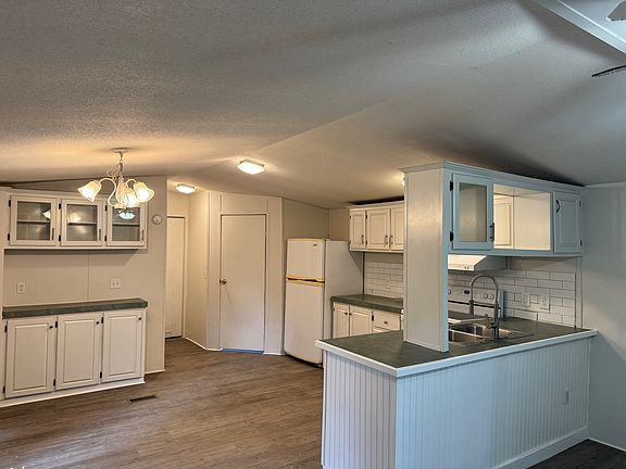 4th image of 274 Longhorn Valley Dr