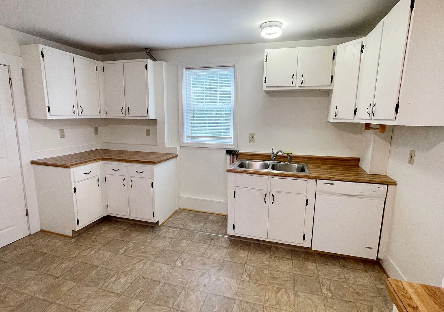 155 Center Street — Photo 3