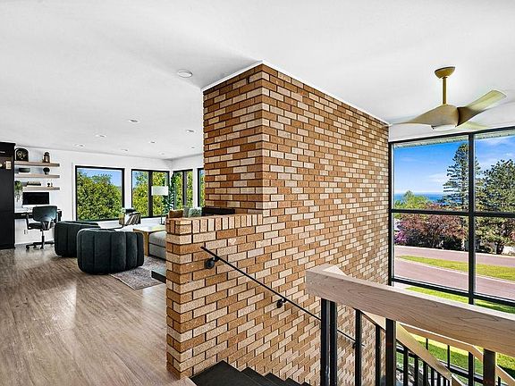 4th image of 3801 Rockview Ct