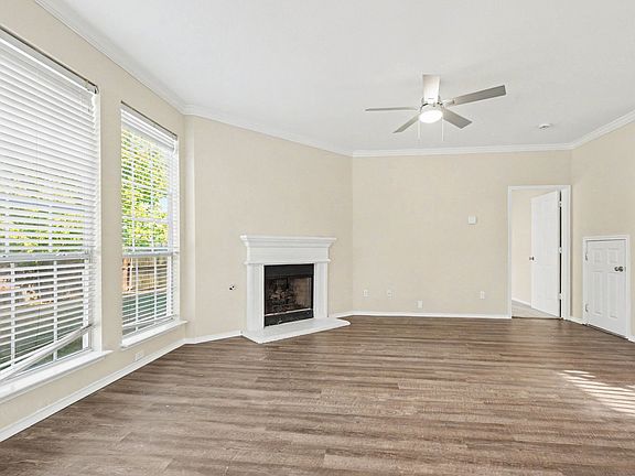 3rd image of 3204 Windridge Ln