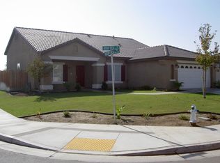 10901 Arden Villa Dr, Bakersfield, CA 93311