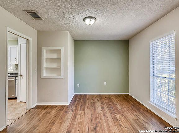 5th image of 16315 Falcon Hill St