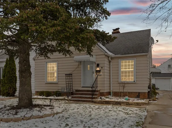 3243 W 142nd St, Cleveland, OH 44111