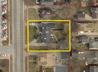 2001 Beaver Ave #2, Des Moines, IA 50310