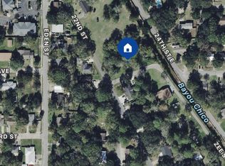 3107 Zee St, Pascagoula, MS 39581