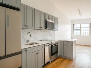 176 Skillman Ave APT 3L, Brooklyn, NY 11211