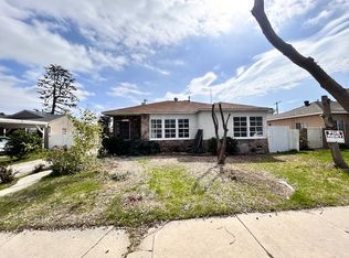 19624 Bassett St, Reseda, CA 91335