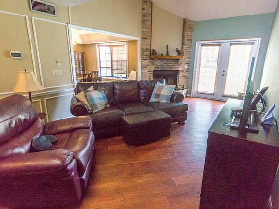 5th image of 60 N Halifax Dr APT 104