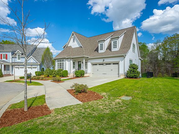 4th image of 813 Blissfield Ct