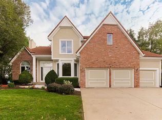 9640 Falcon Ridge Dr, Lenexa, KS 66220