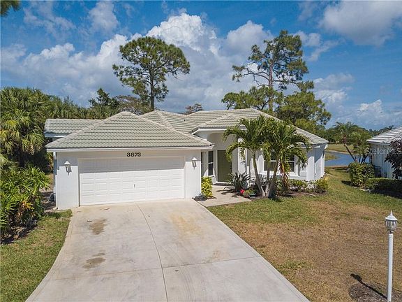 5th image of 3873 Cape Cole Blvd