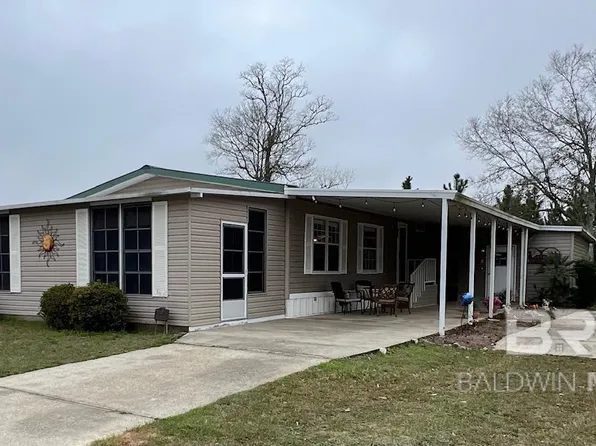 1187 Ridgewood Dr, Lillian, AL 36549