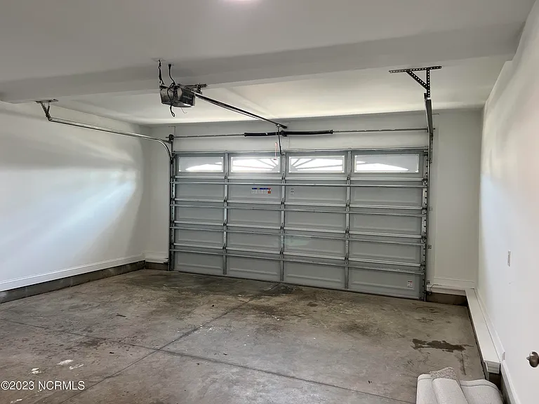 1628 Cambria Dr #A — Photo 43