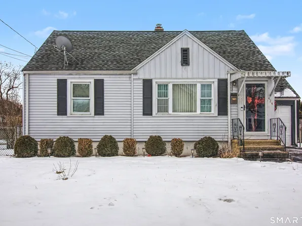 424 Circular Avenue, Hamden, CT 06514