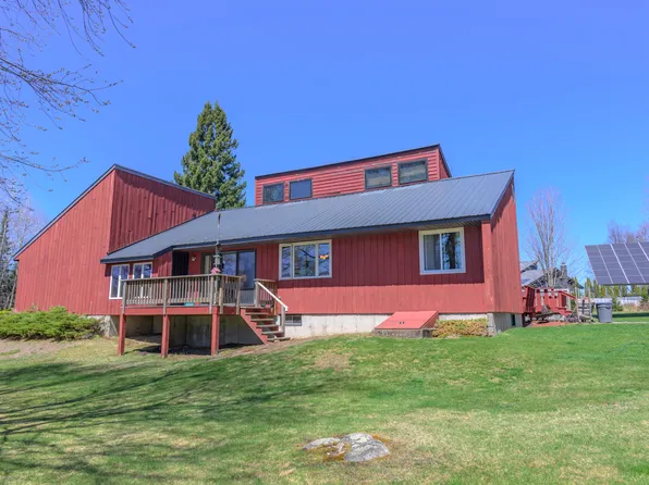 45 Beechwood Dr, Saranac Lake, NY 12983