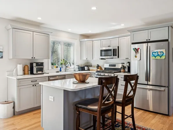 21 Caldwell Lane, Sunapee, NH 03782