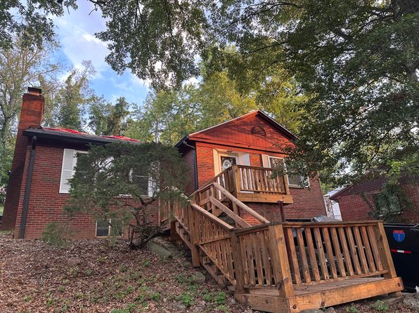16 Marne Dr