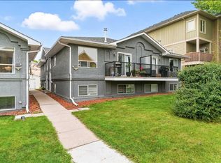 2207 E 28th St SW #2, Calgary, AB T3E 2H5