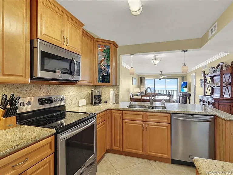 9490 S Ocean Dr #611 — Photo 8