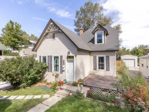 698 6th St, Elko, NV 89801