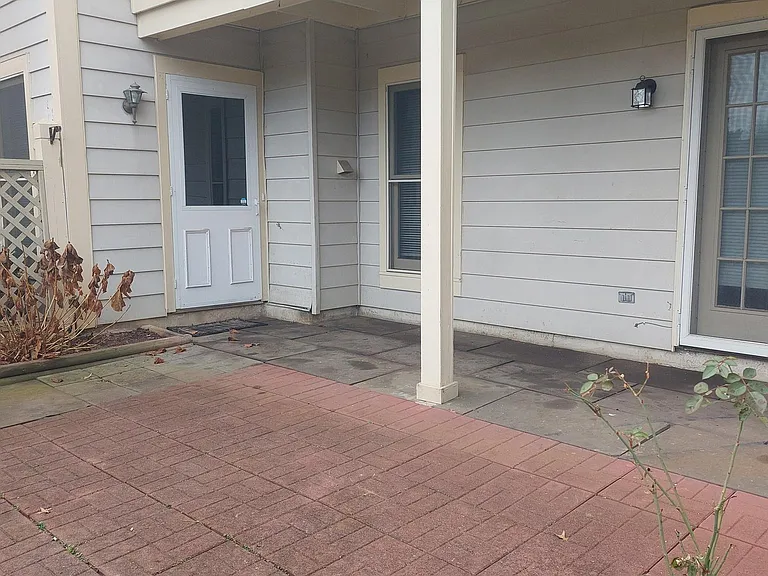 Shadyside Ln — Photo 6