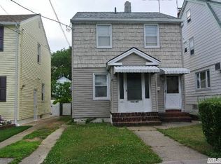13038 118th St, South Ozone Park, NY 11420