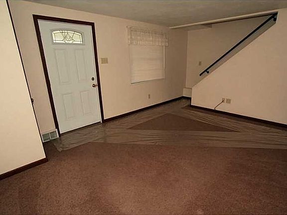 4th image of 721 McArthur Dr