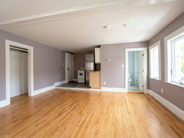 52 Carleton St #2, Portland, ME 04102