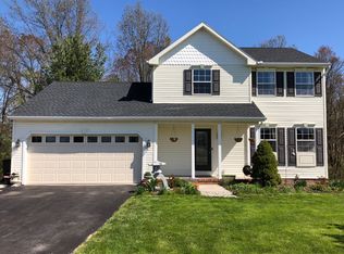 24 Deer Trail Rd, Abbottstown, PA 17301